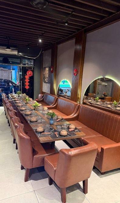 CoCo Food & Beer の店内